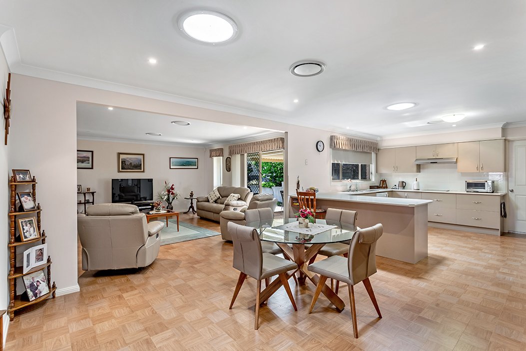 5 Mako Place CORLETTE 2