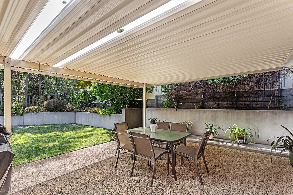 5 Mako Place CORLETTE 16
