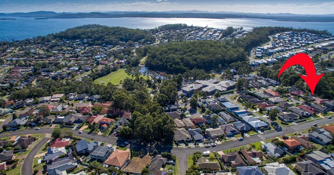 5 Mako Place CORLETTE 18