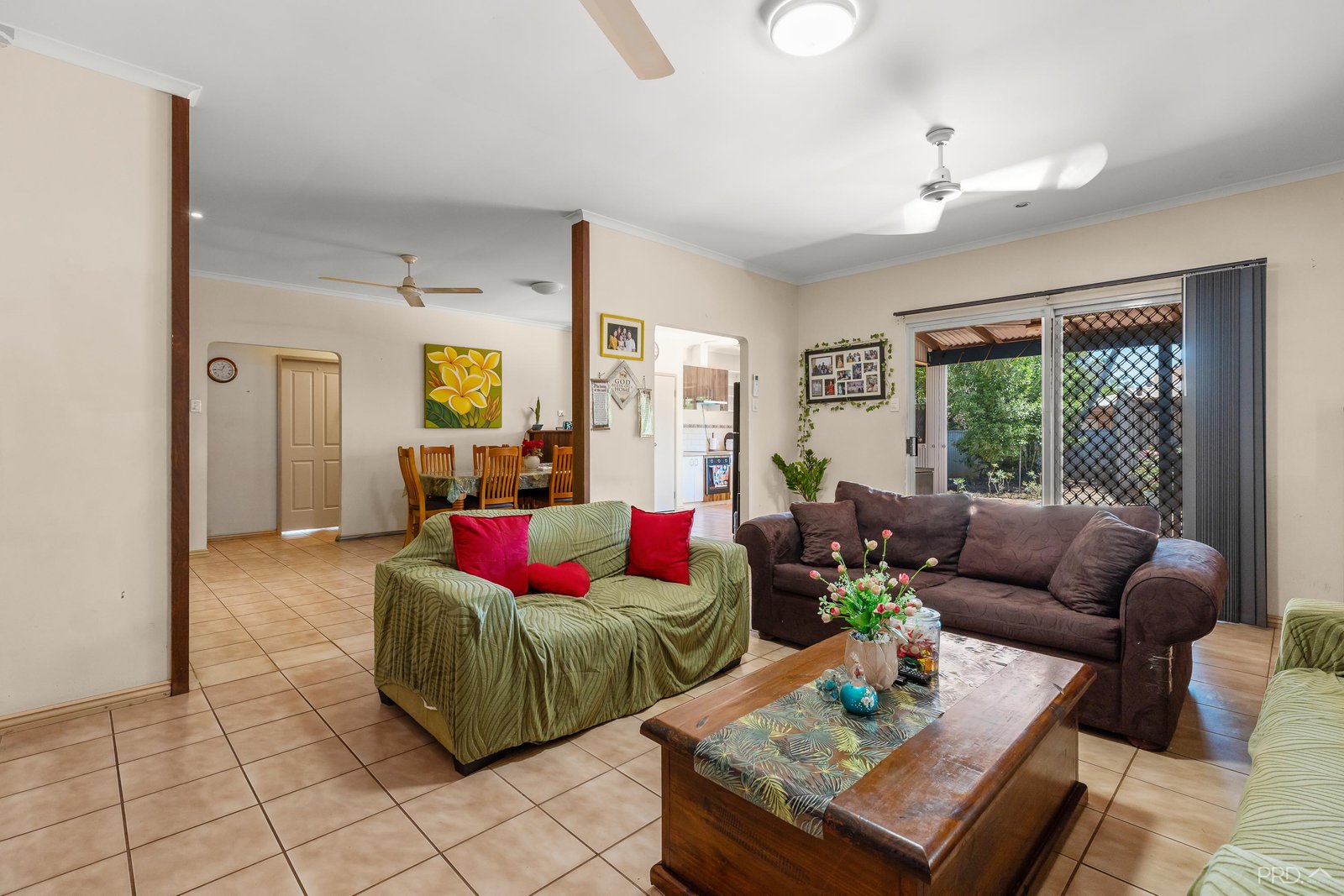 5 Manado Court CABLE BEACH 2