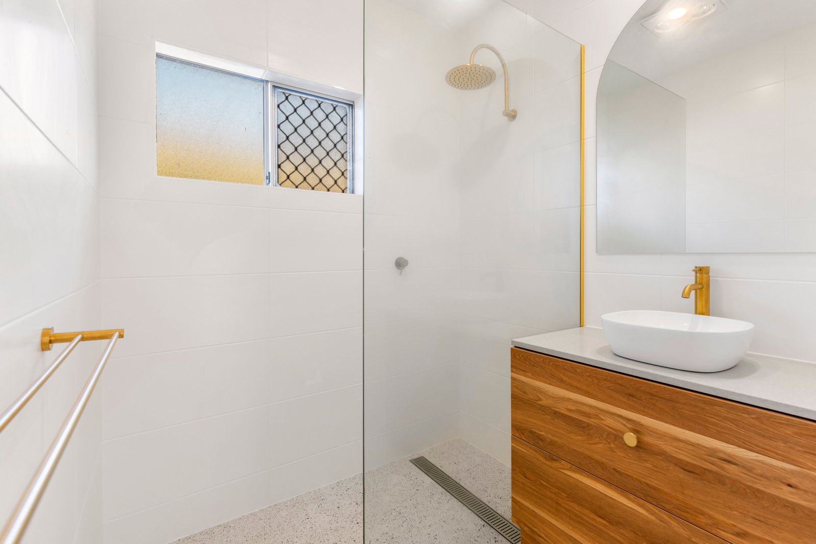 5 Manning Avenue COFFS HARBOUR 9