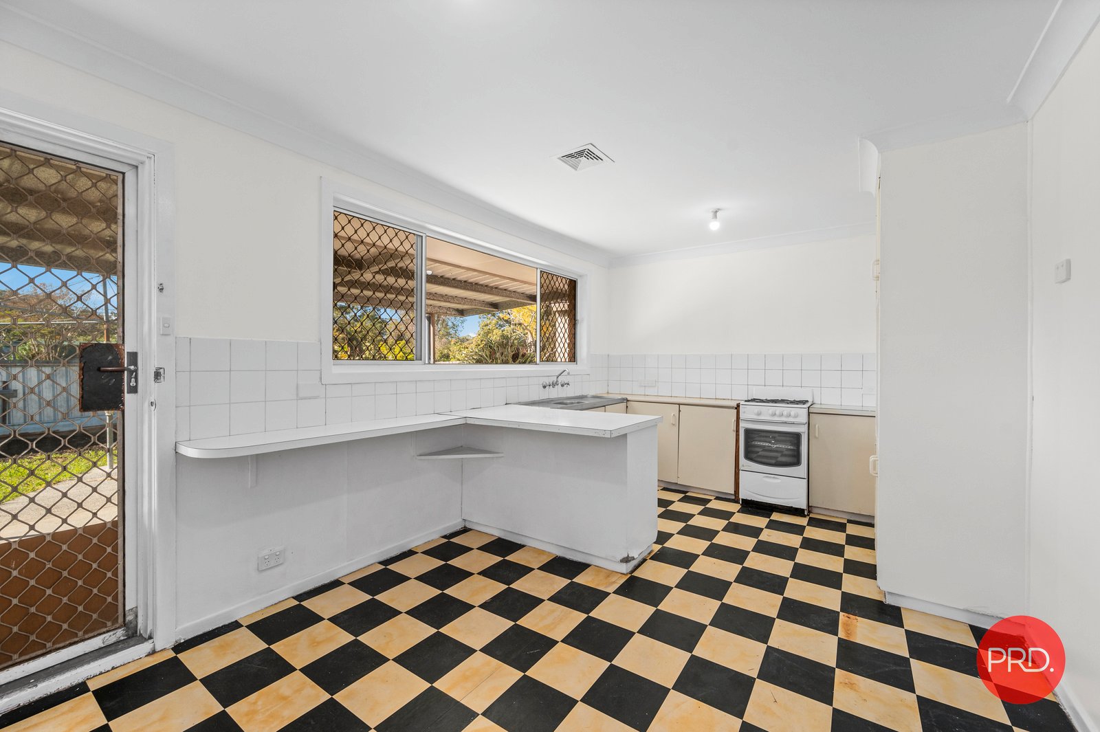 5 Maple Street COFFS HARBOUR 4