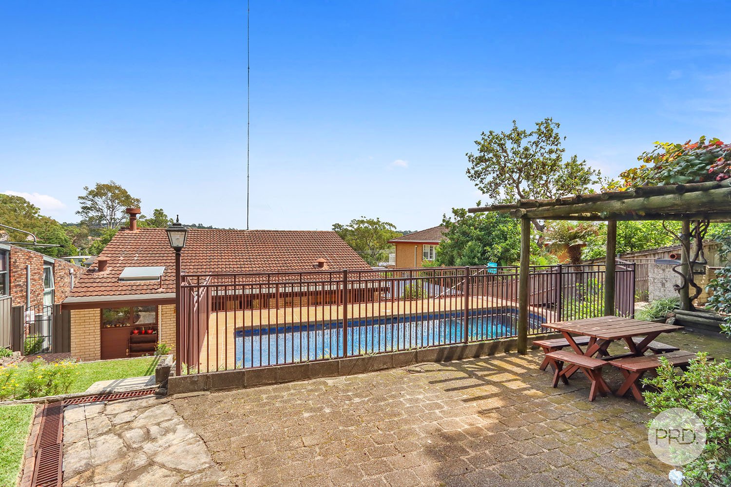 5 Maple Street LUGARNO 4