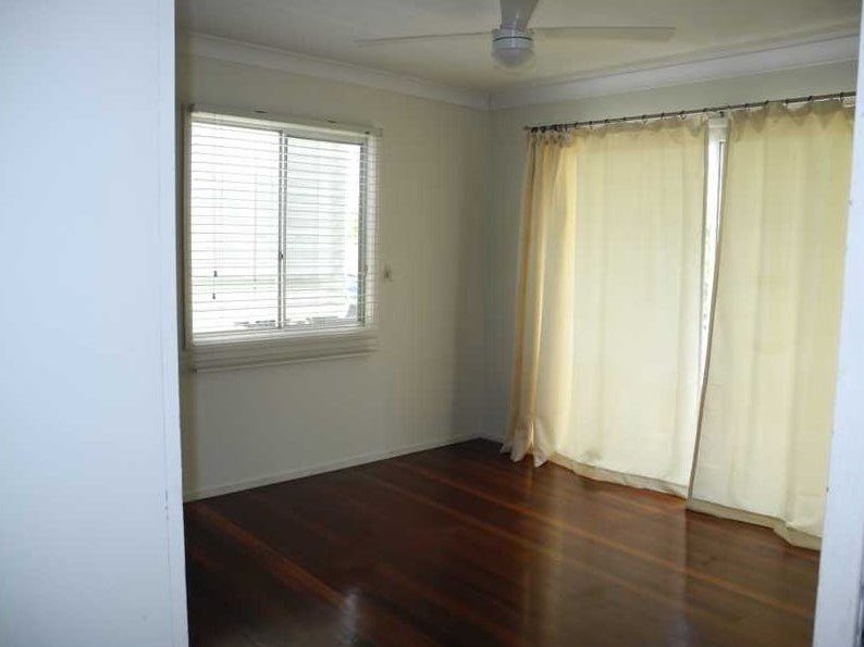 5 Margaret Street TANNUM SANDS 4
