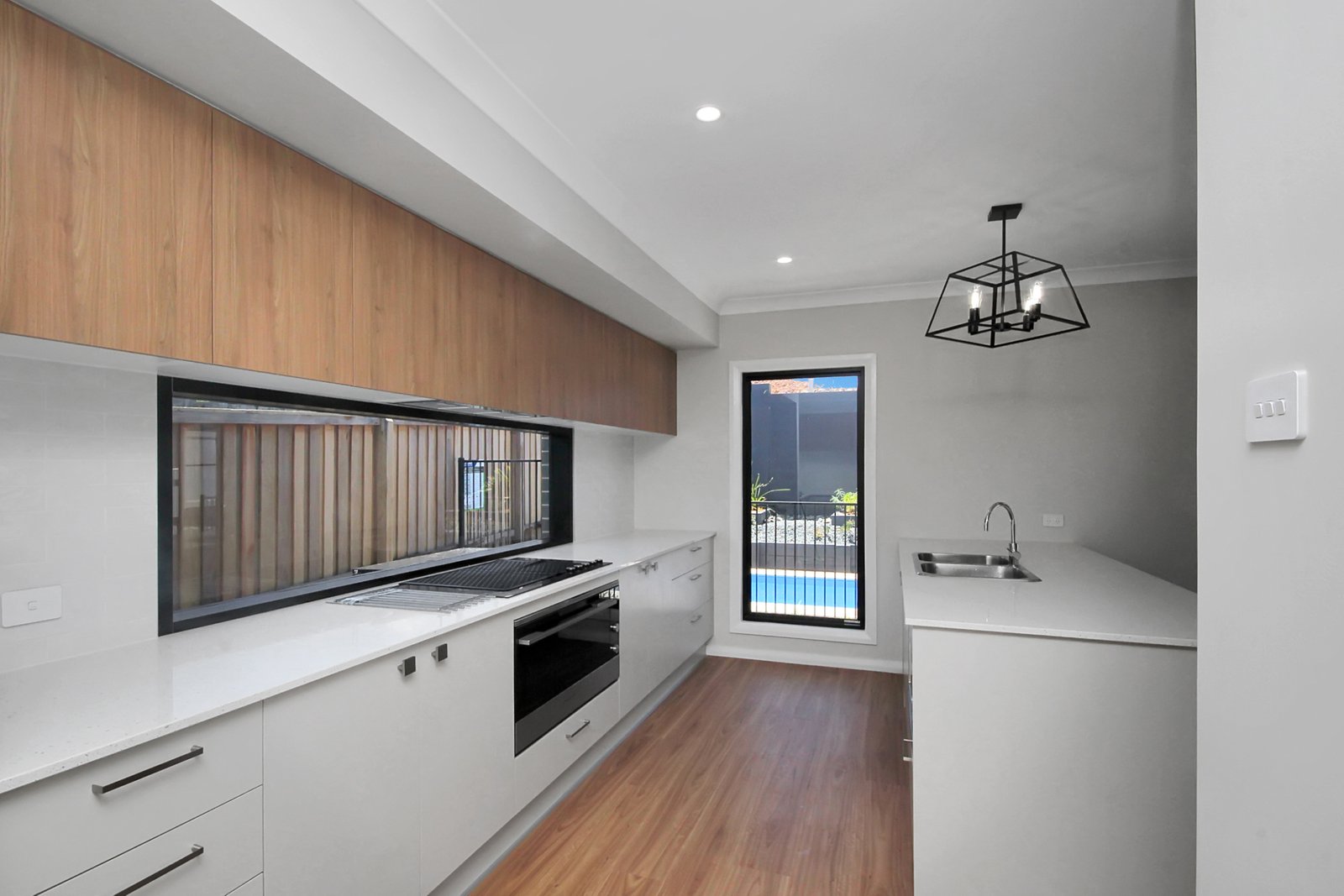 5 Marine Parade LAKE CATHIE 2