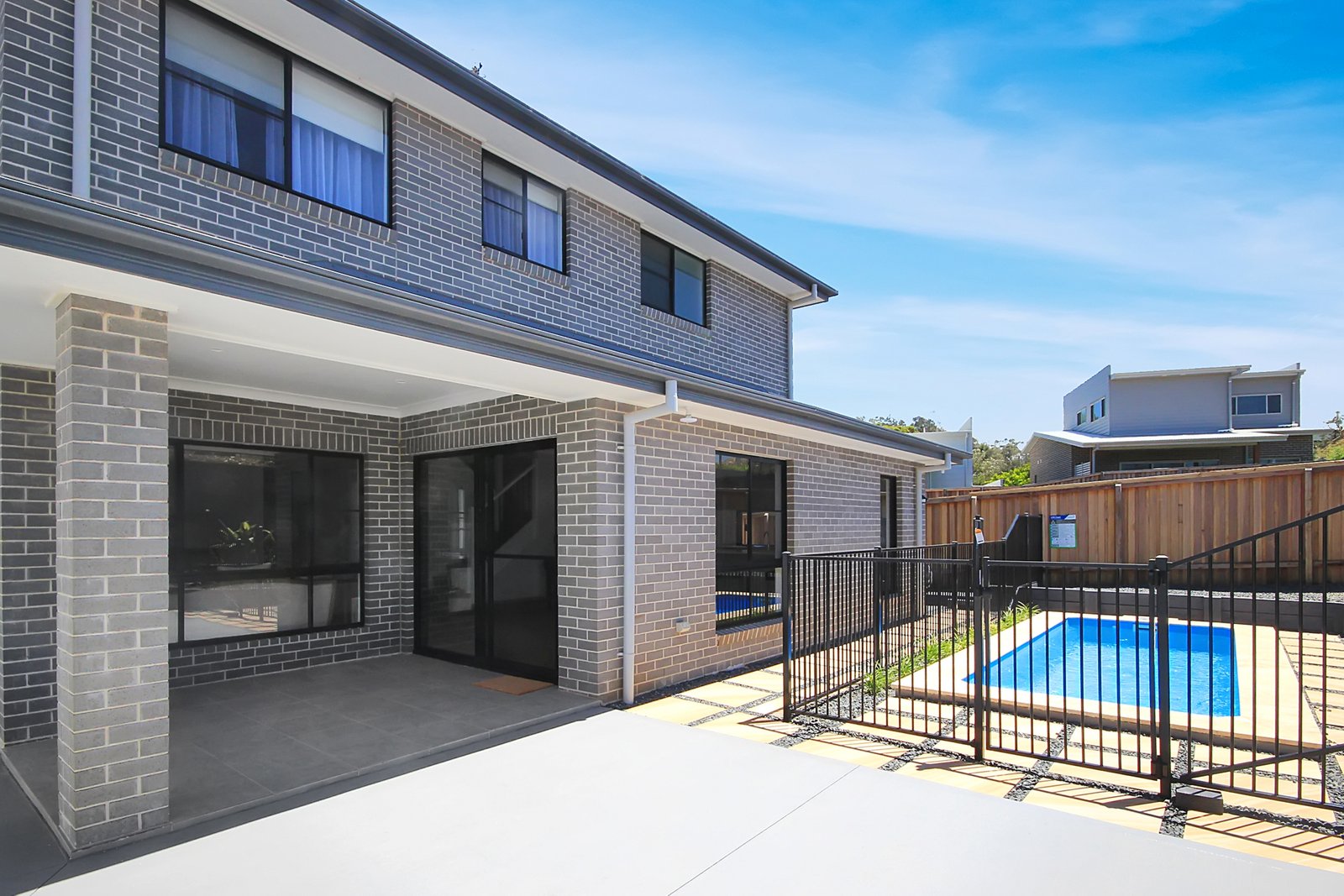 5 Marine Parade LAKE CATHIE 9