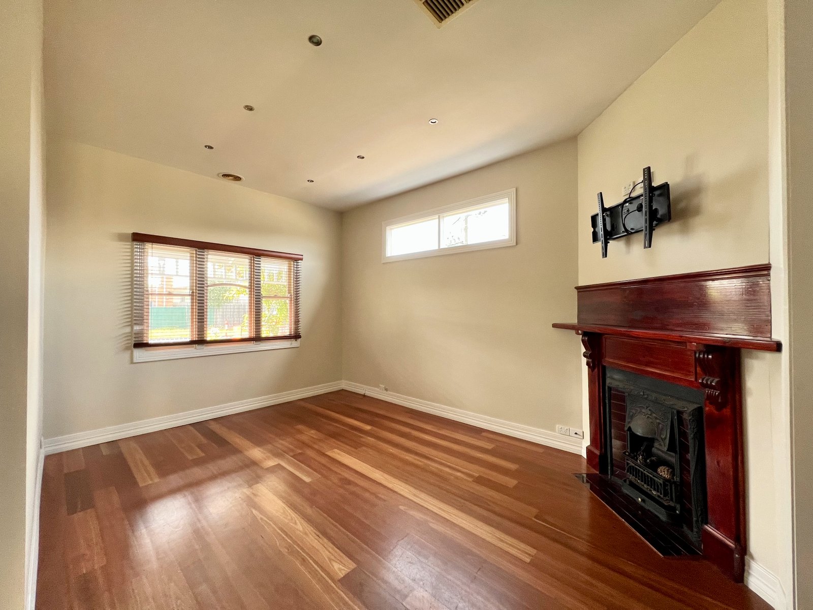 Gallery: 5 Martin Street
