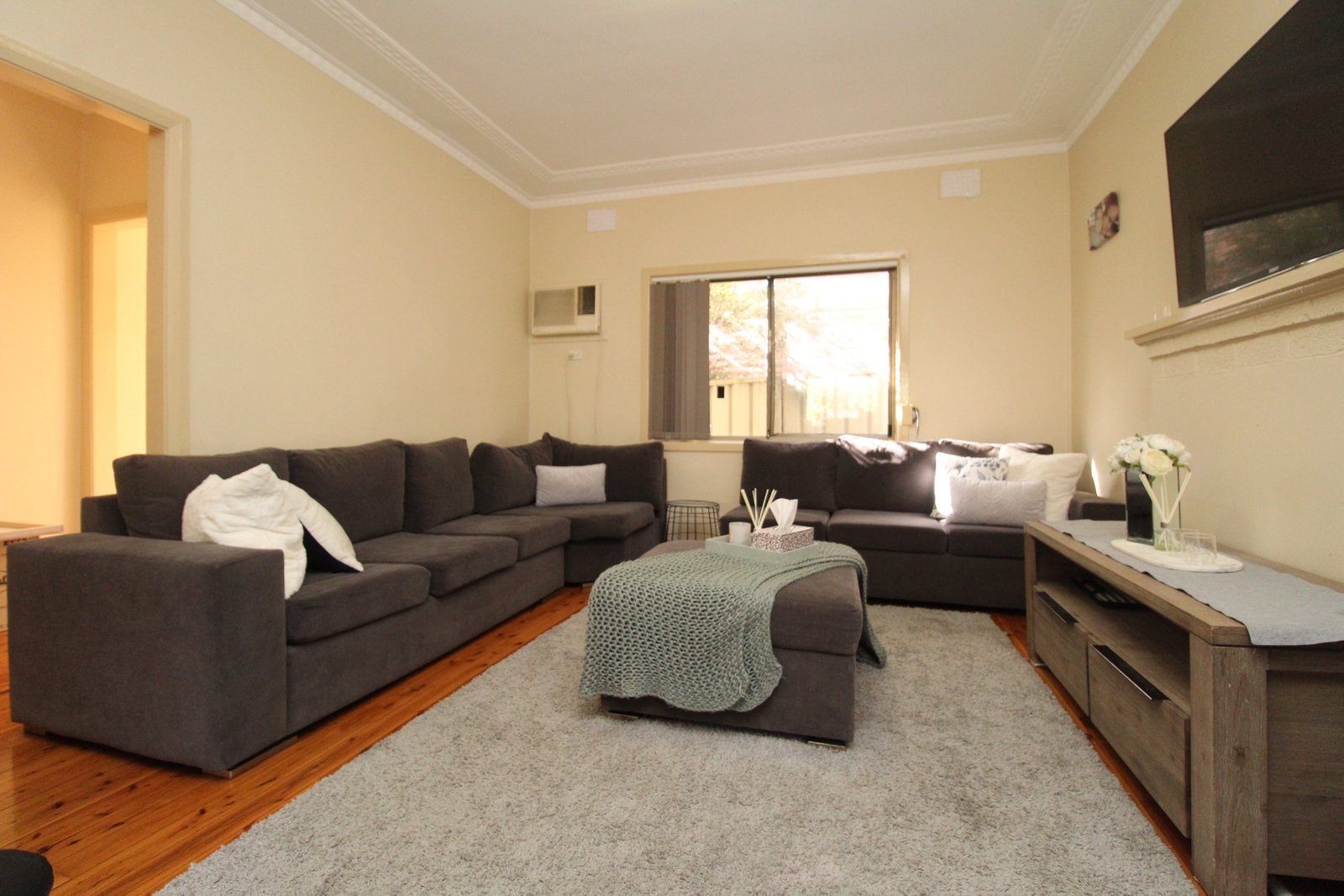 5 Martin Street ROSELANDS 1
