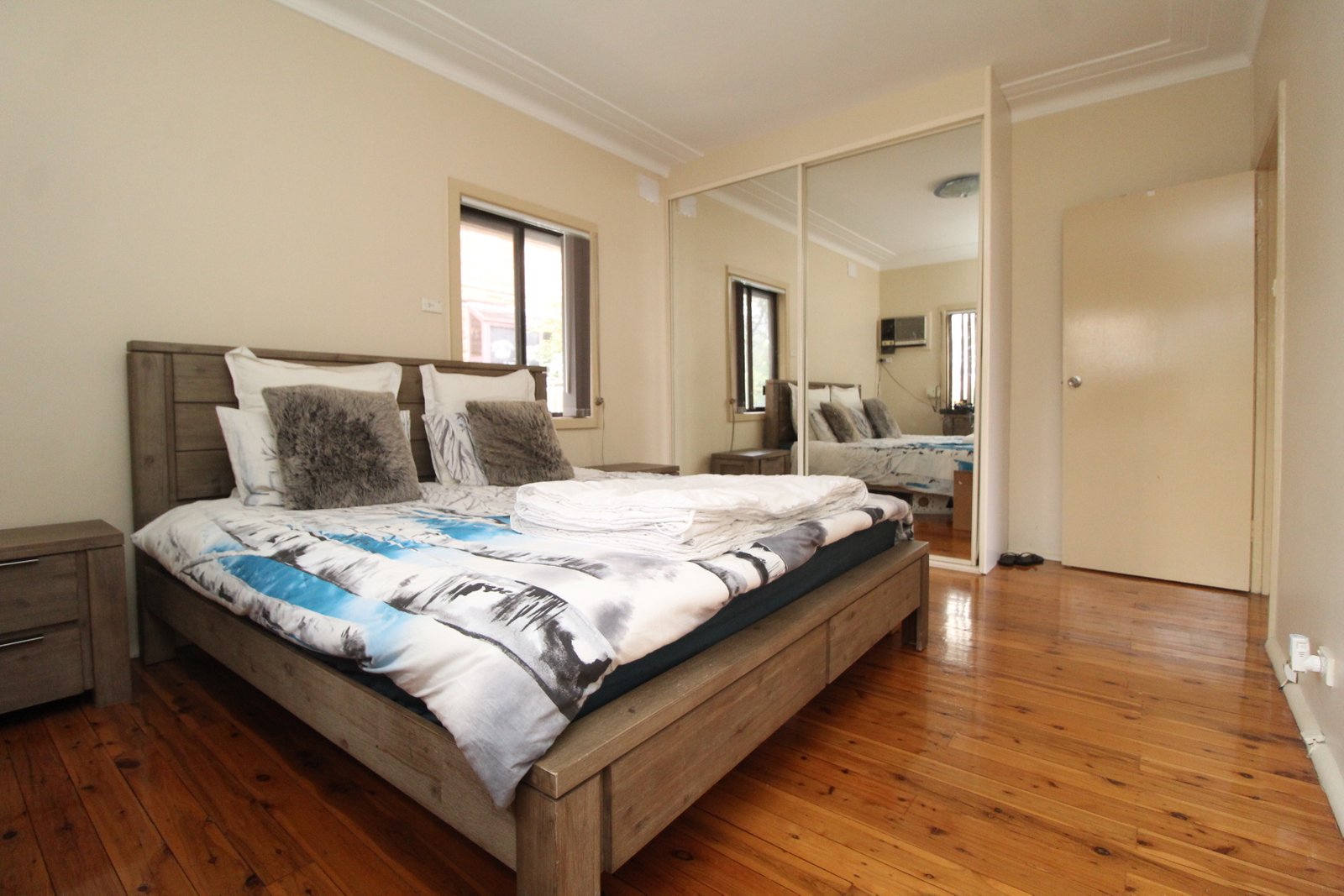 5 Martin Street ROSELANDS 5