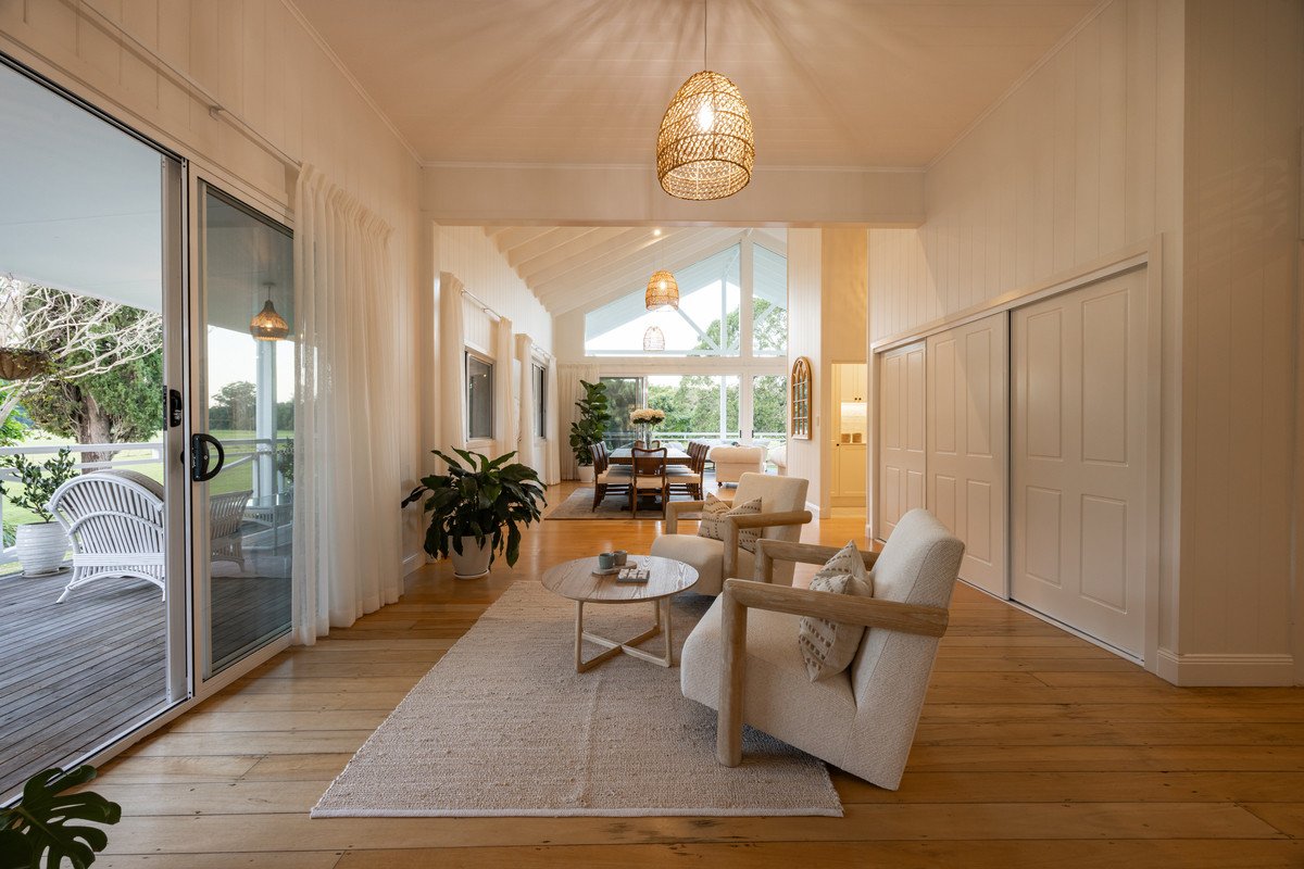 5 Maybree Close Tallebudgera 14
