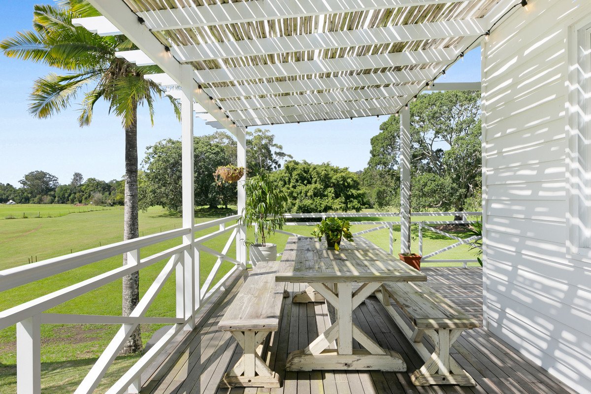 5 Maybree Close Tallebudgera 17