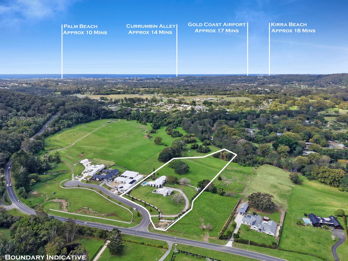 5 Maybree Close Tallebudgera 32