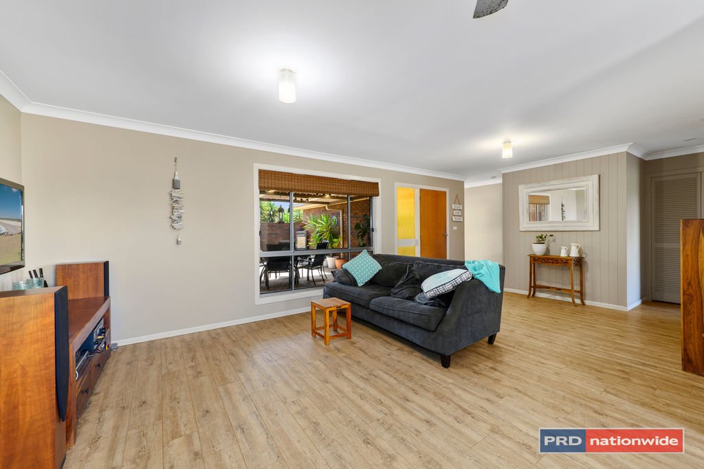 5 McFadyn Street TOORMINA 4
