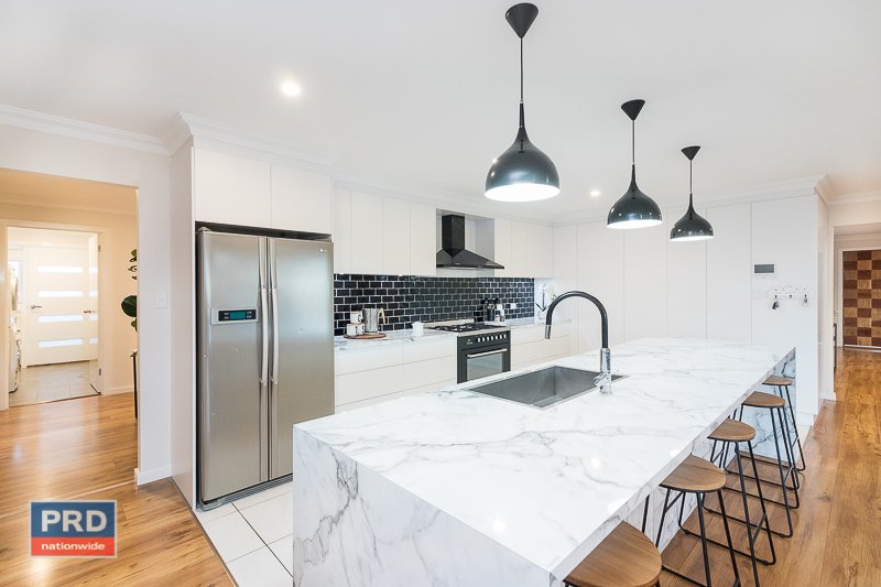 5 McFadzen Place BUNGENDORE 7