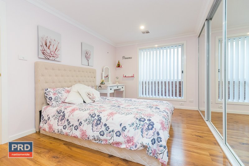 5 McFadzen Place BUNGENDORE 14