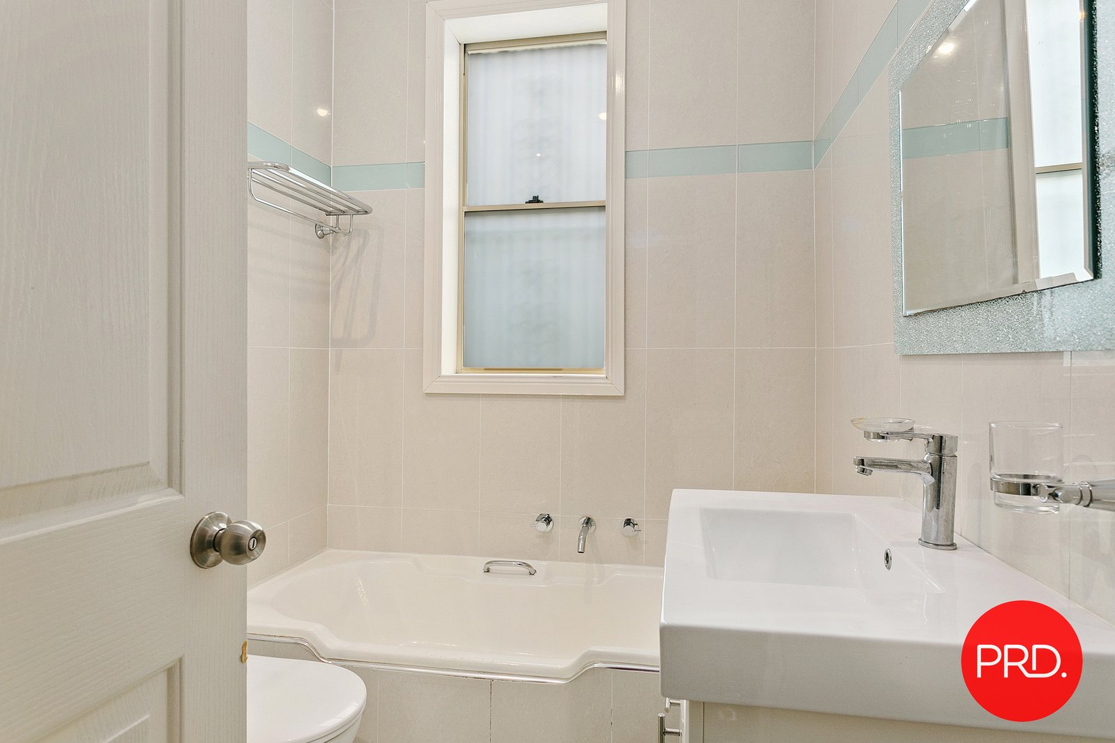 5 Mcpherson Street CARLTON 8