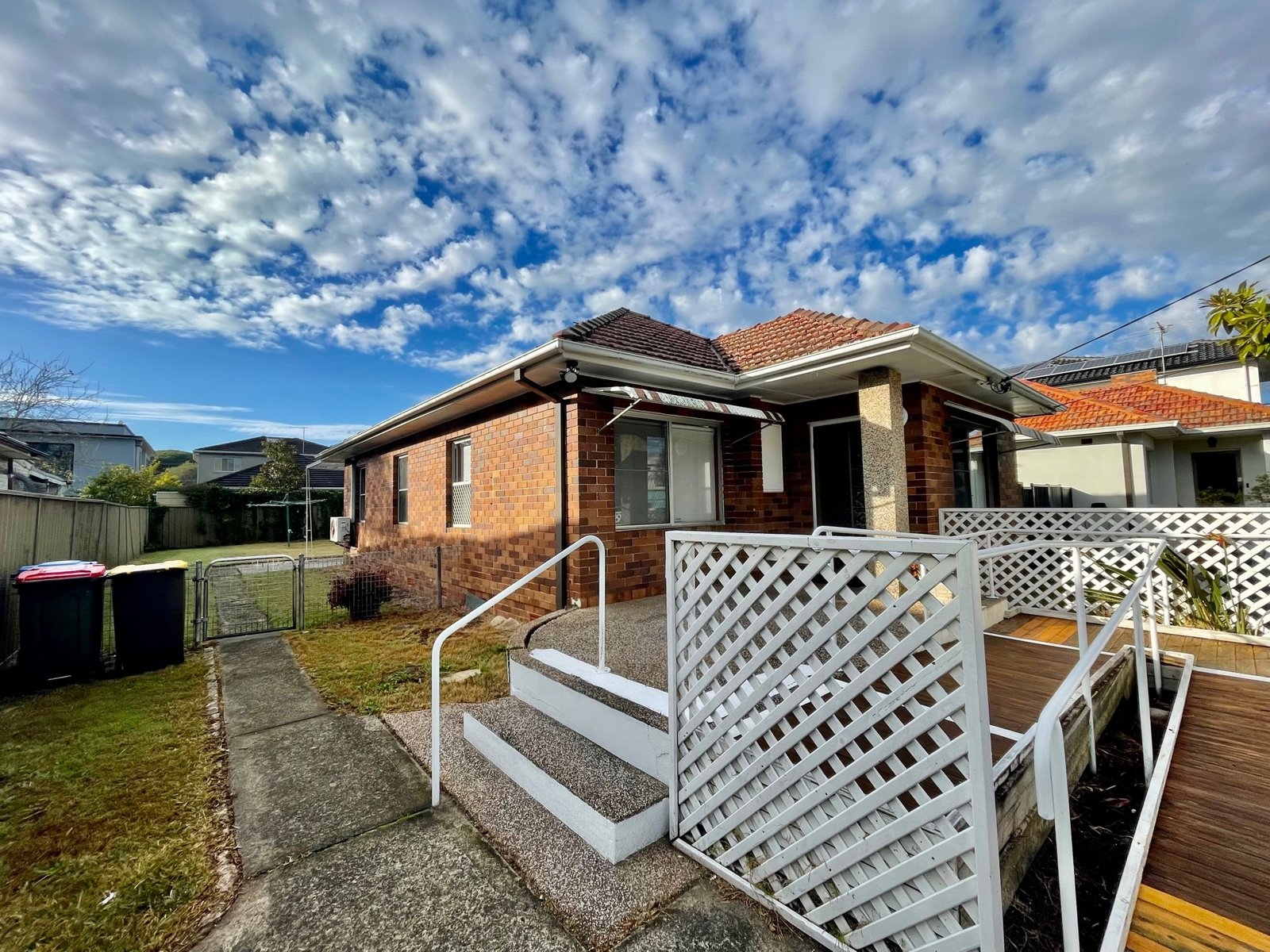 5 McRae Road SANS SOUCI 1