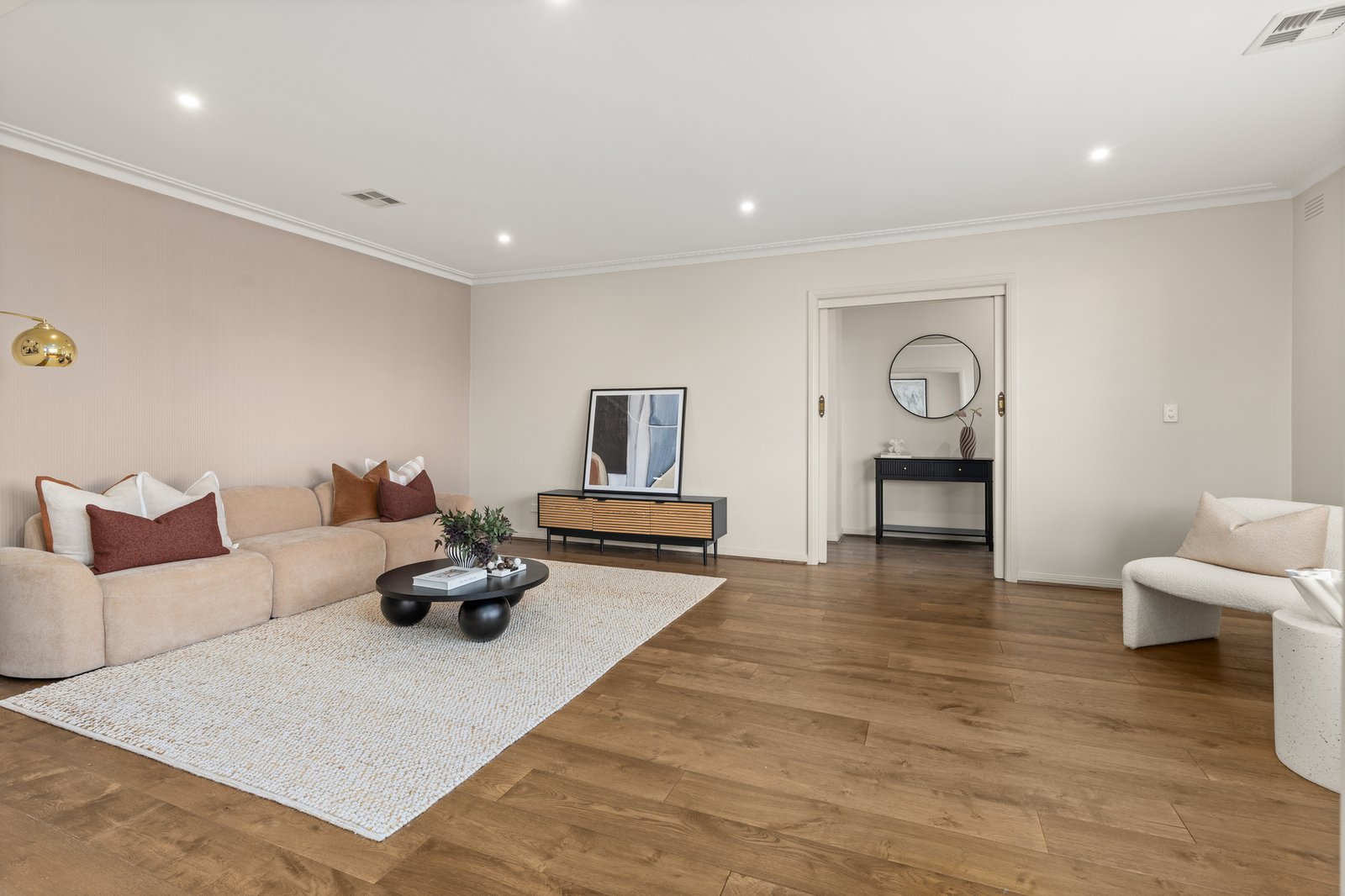 Gallery: 5 Meadows Court