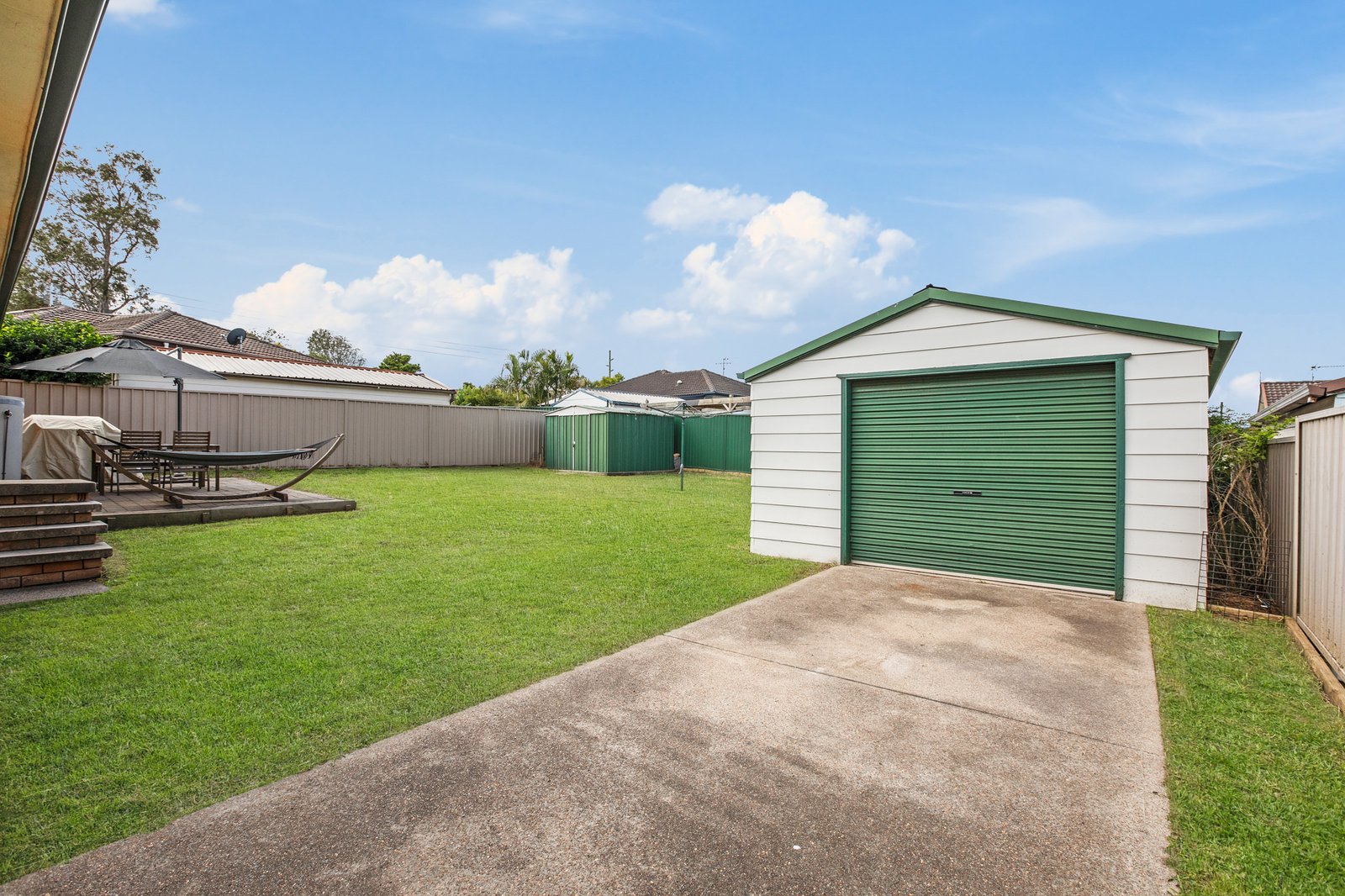 5 Meehan Close THORNTON 14