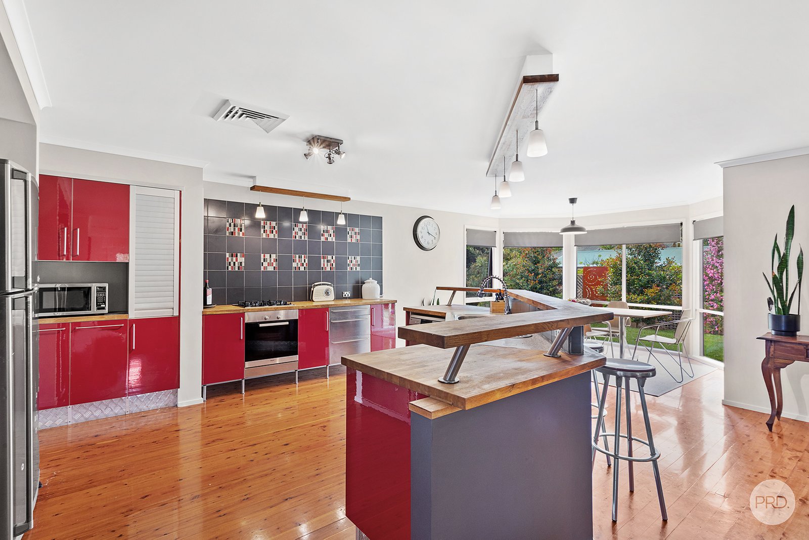 5 Melaleuca Drive ONE MILE 7