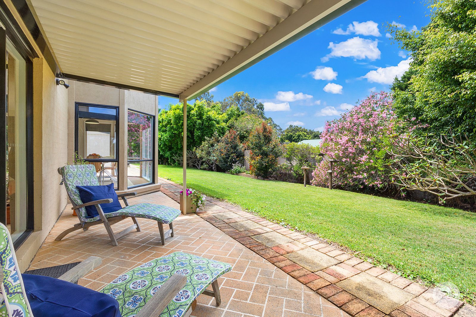 5 Melaleuca Drive ONE MILE 29