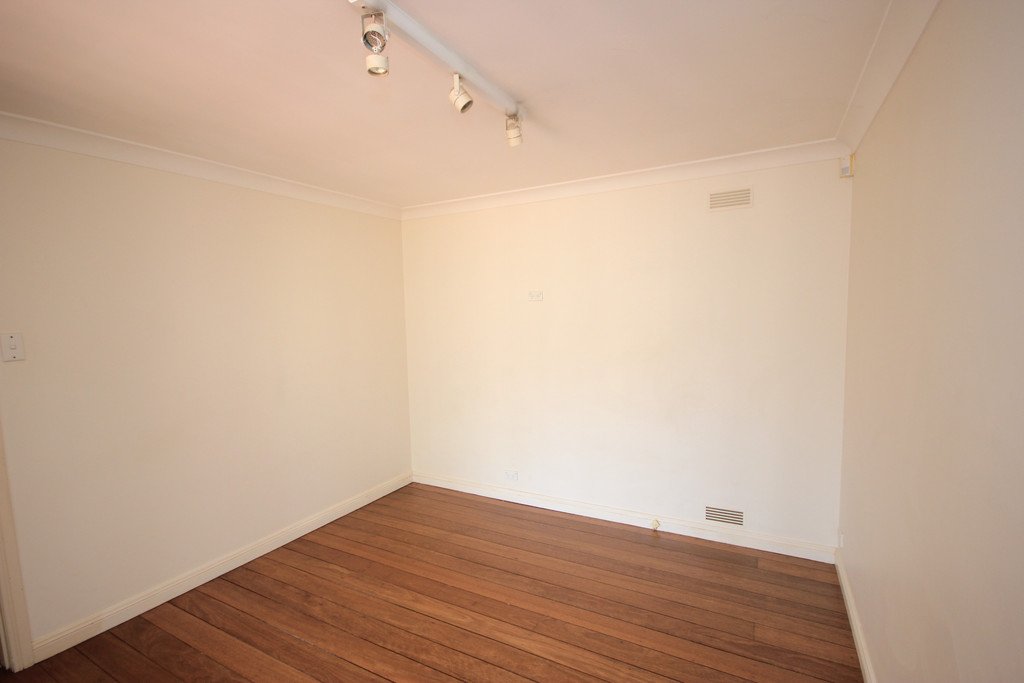 5 Meriel Street SANS SOUCI 8