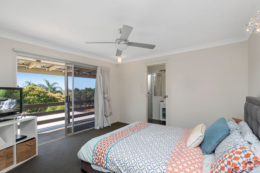 5 Merridown Drive MERRIMAC 9