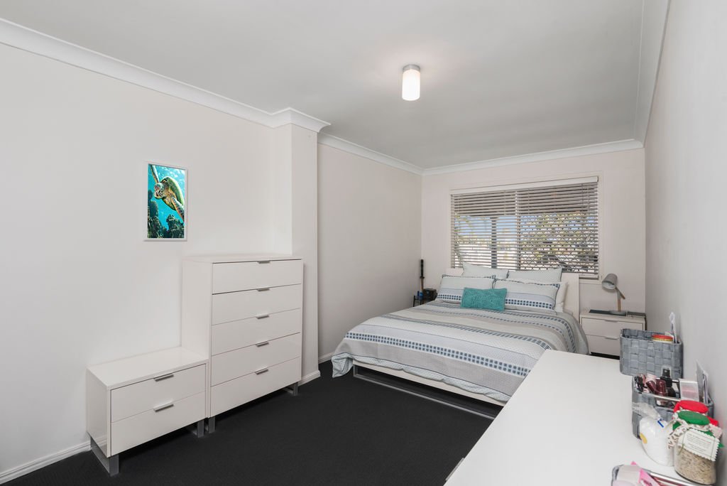 5 Merridown Drive MERRIMAC 11
