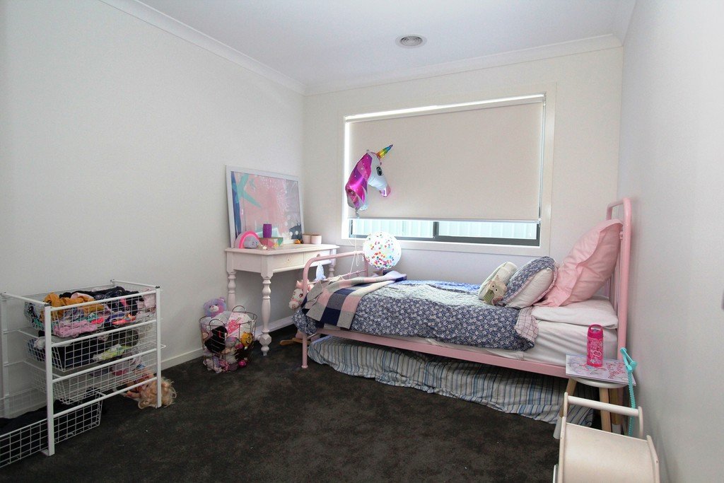 5 Middlin Street BROWN HILL 7