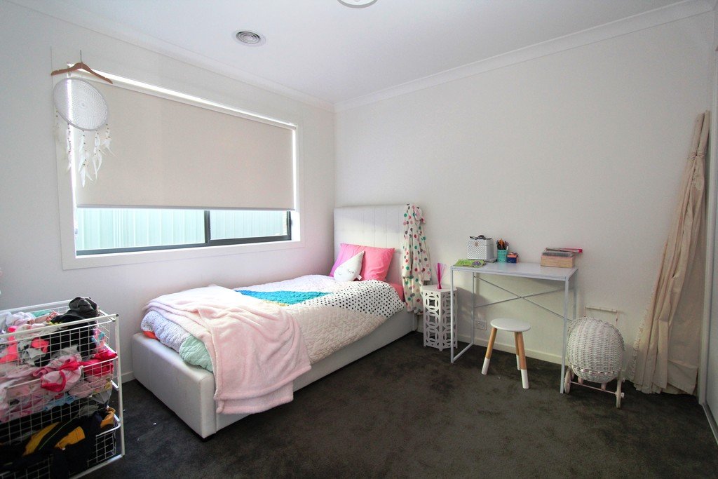 5 Middlin Street BROWN HILL 10