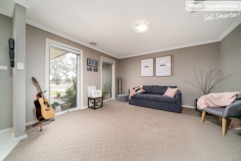 5 Mima Street GLENFIELD PARK 6