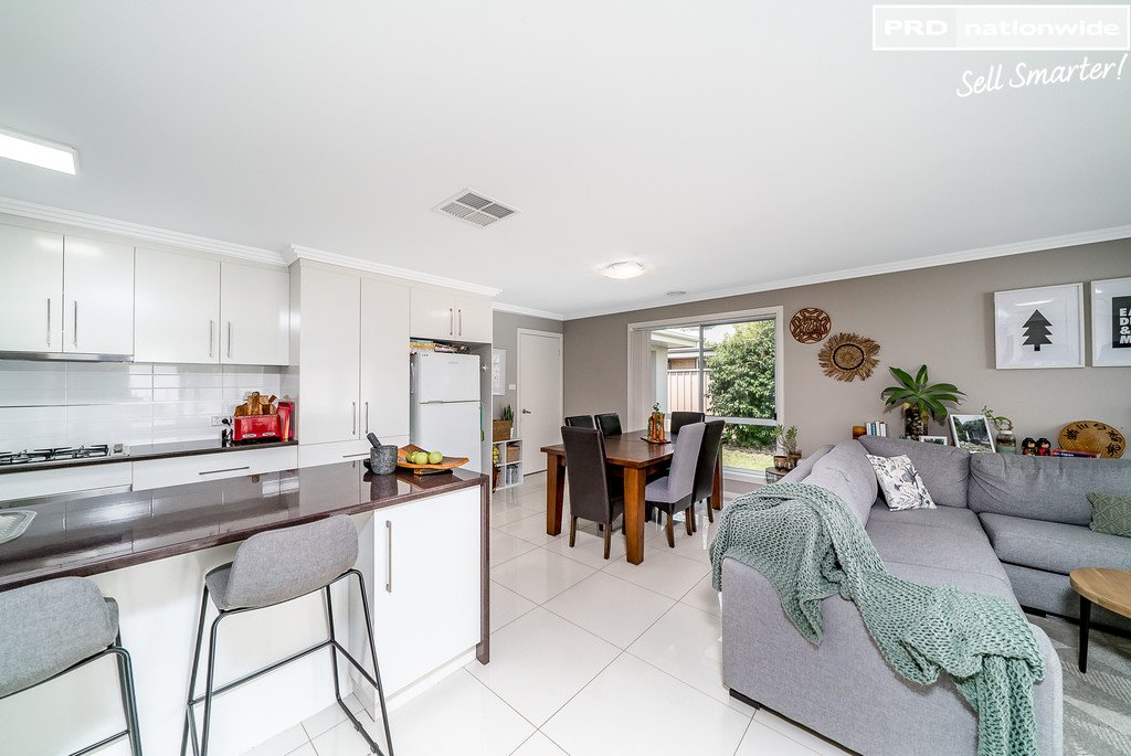 5 Mima Street GLENFIELD PARK 13