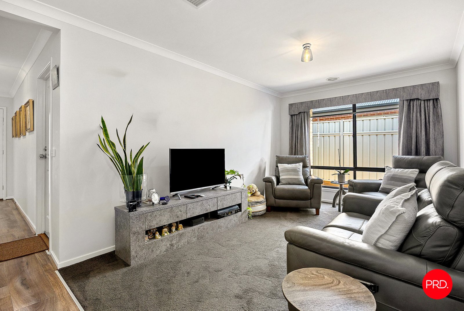 5 Miners Rest KANGAROO FLAT 2