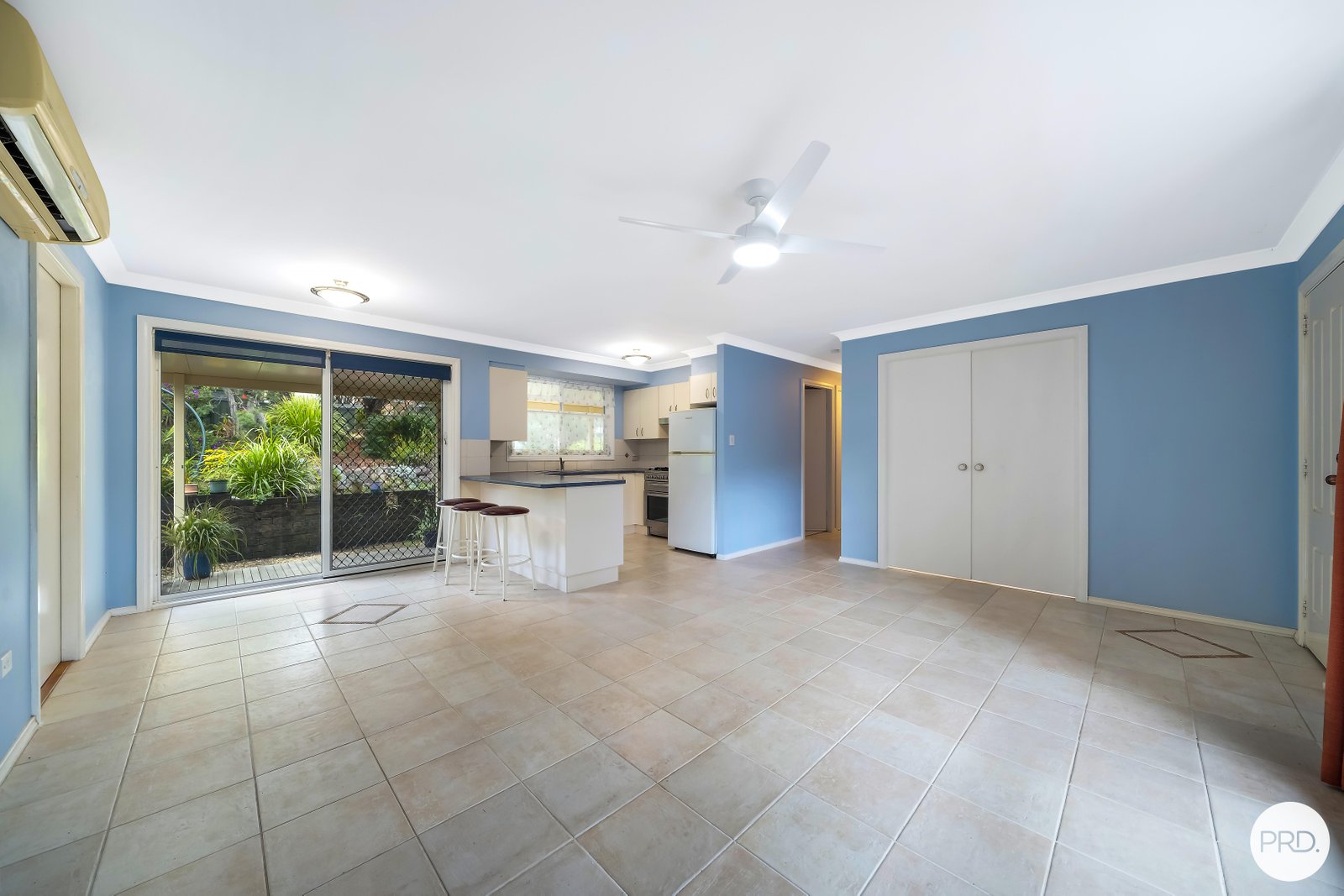 5 Mission Terrace LAKEWOOD 2