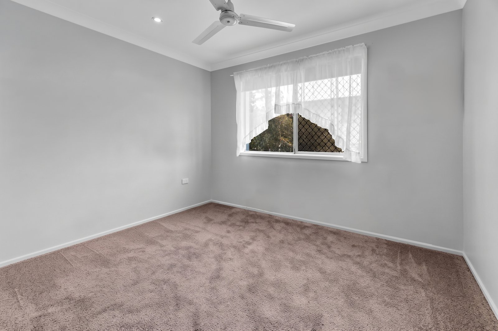 5 Mitchell Avenue MOLENDINAR 22