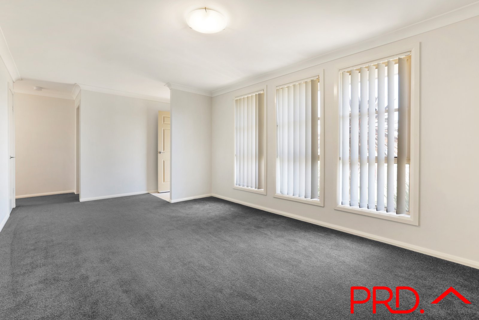 5 Mitchell Street TAMWORTH 4