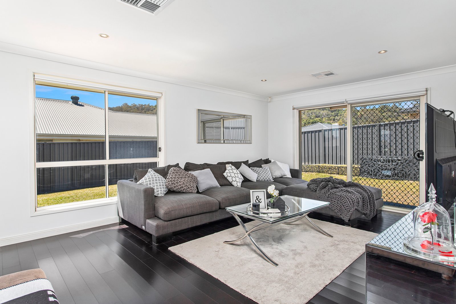 5 Molongo Street ALBION PARK 3