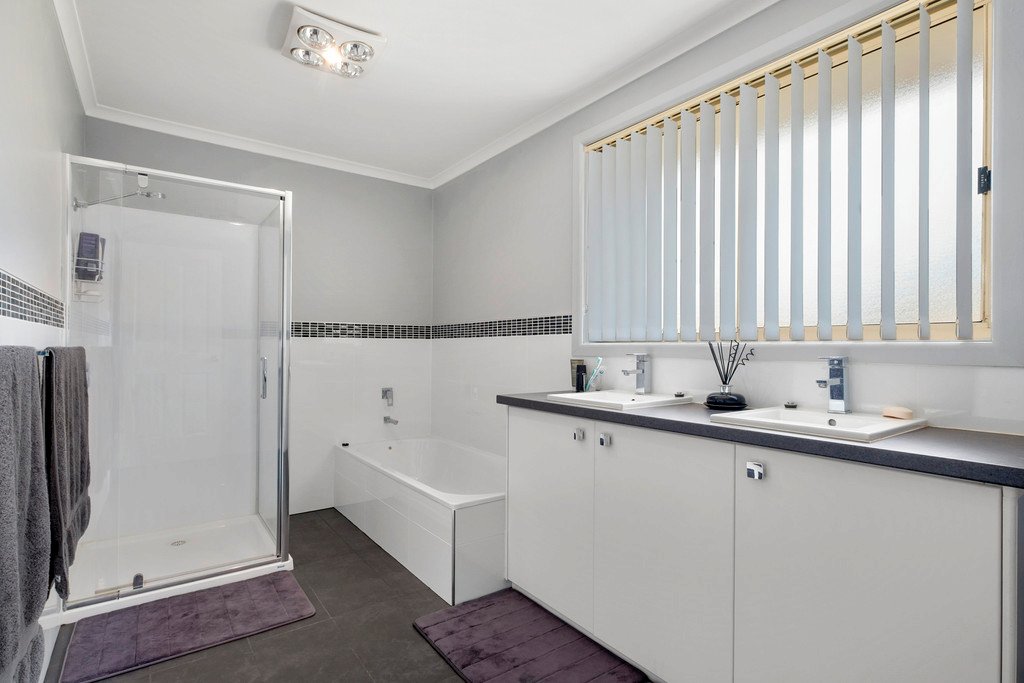 5 Monroe Court GRANTON 8