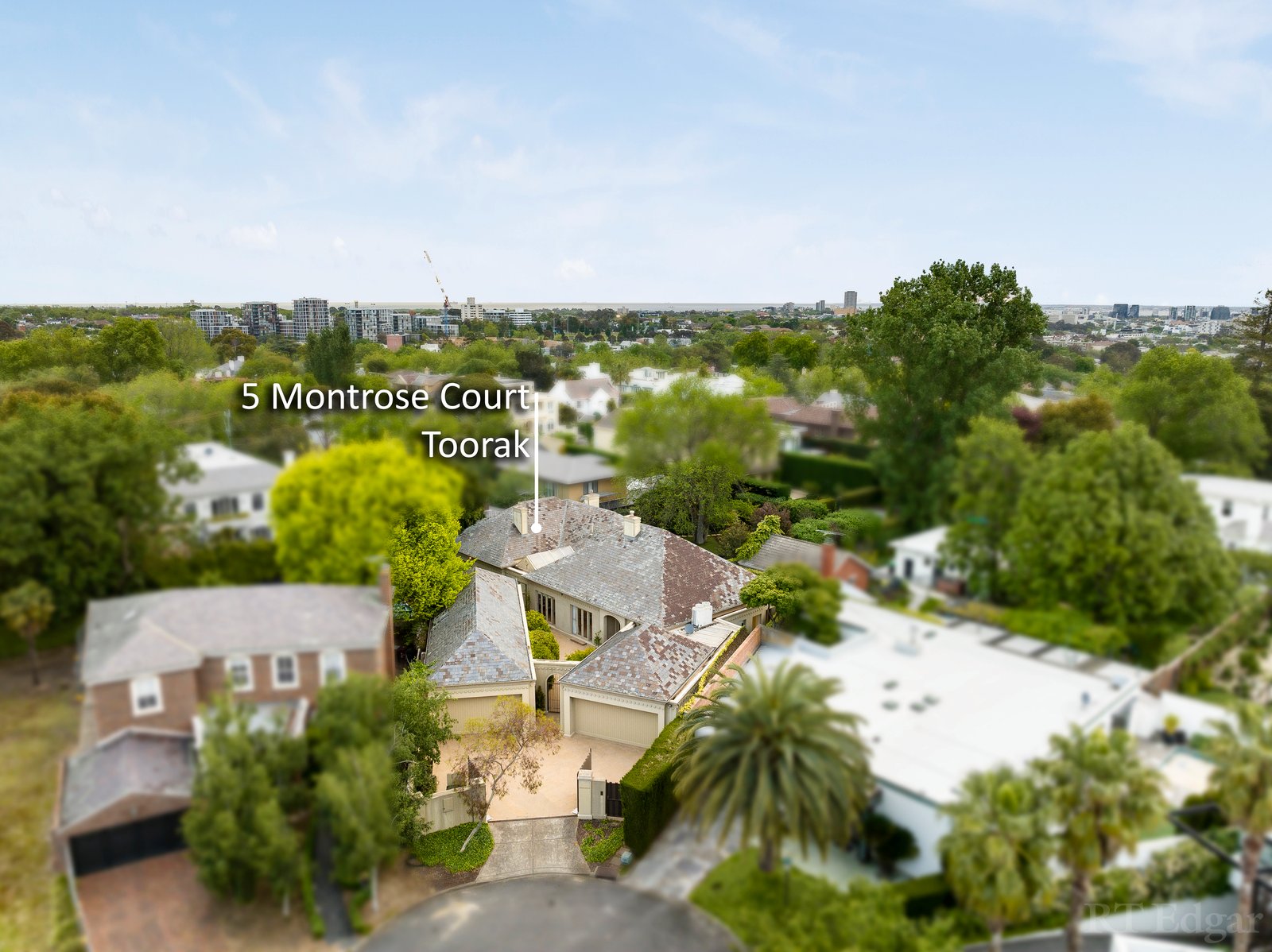 Real Estate and Property in 5 Montrose Court, Toorak, VIC