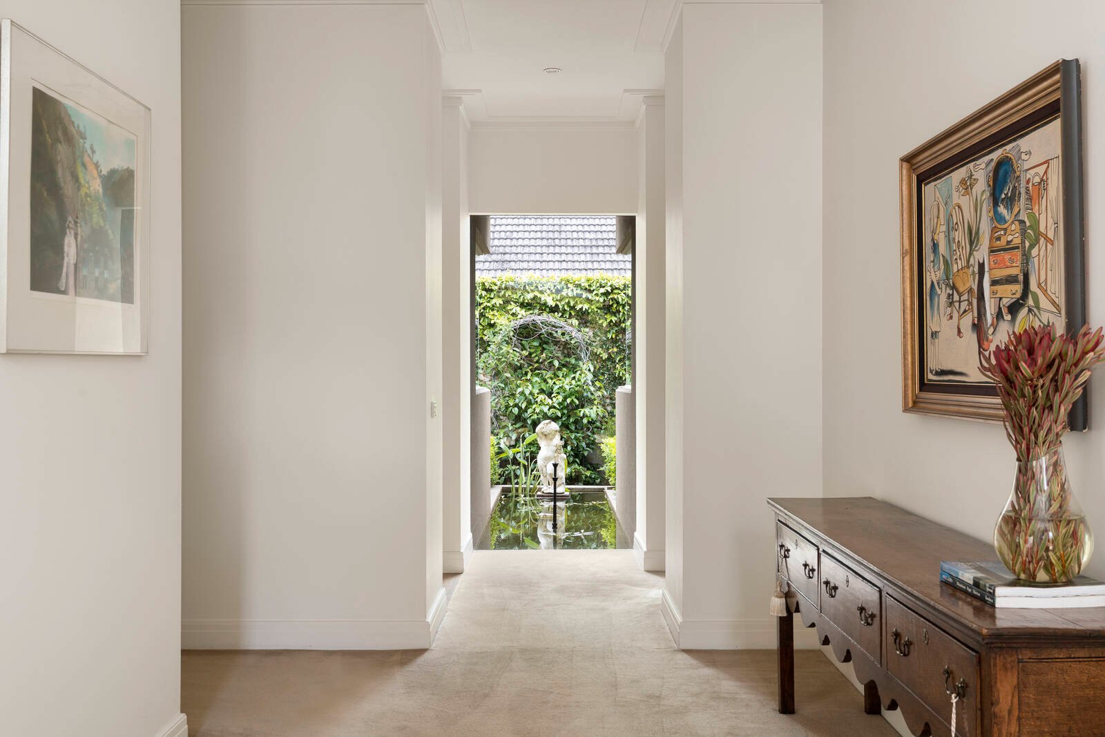 Real Estate and Property in 5 Montrose Court, Toorak, VIC