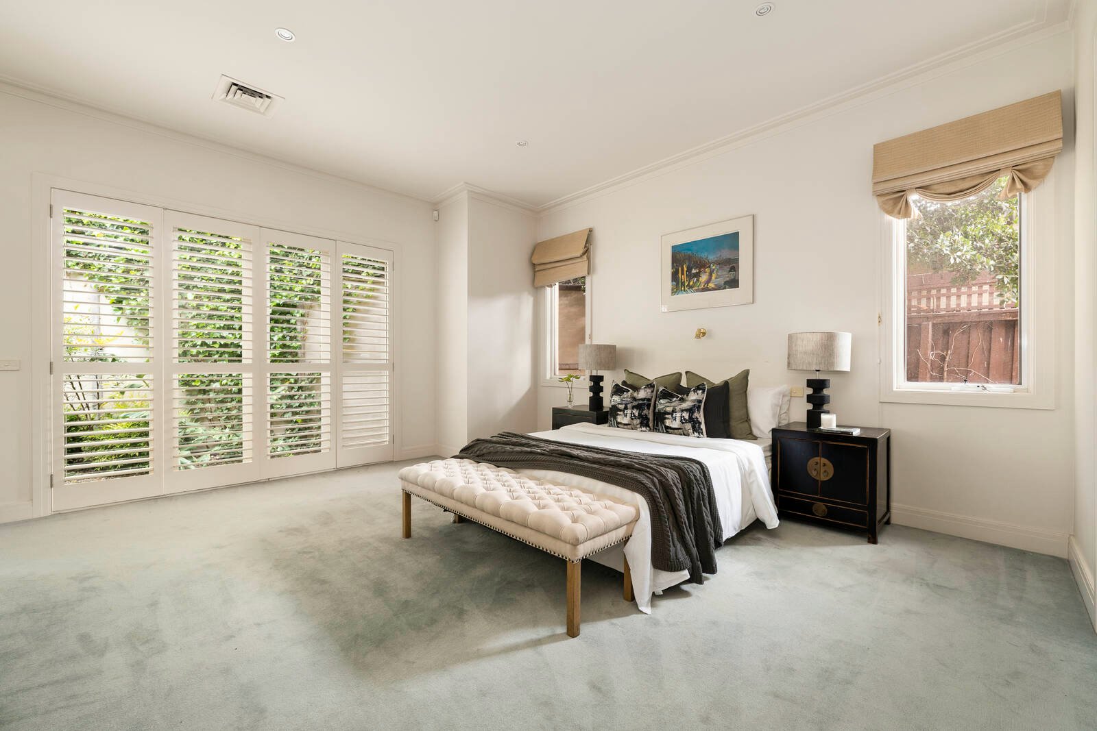 Real Estate and Property in 5 Montrose Court, Toorak, VIC