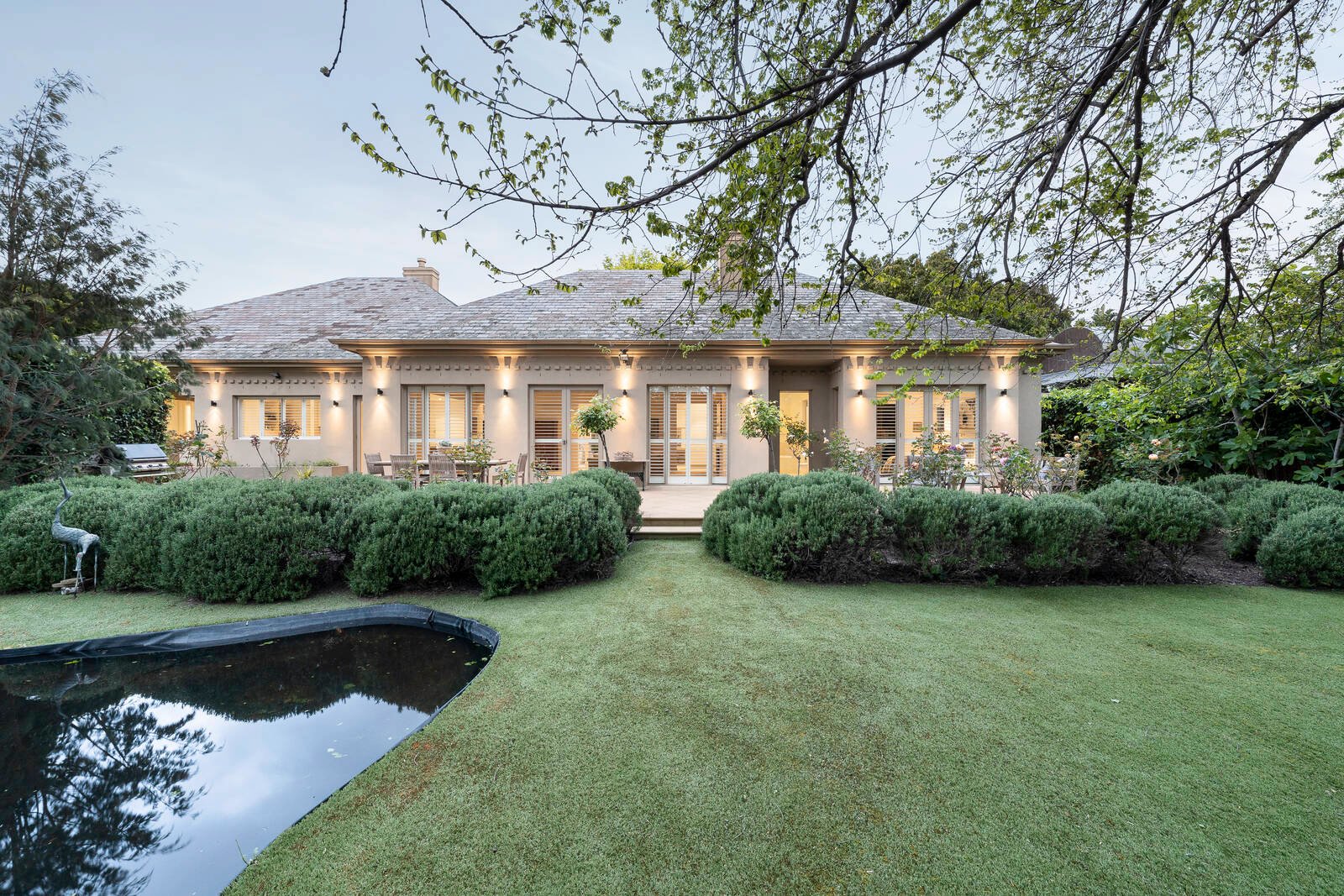 Real Estate and Property in 5 Montrose Court, Toorak, VIC