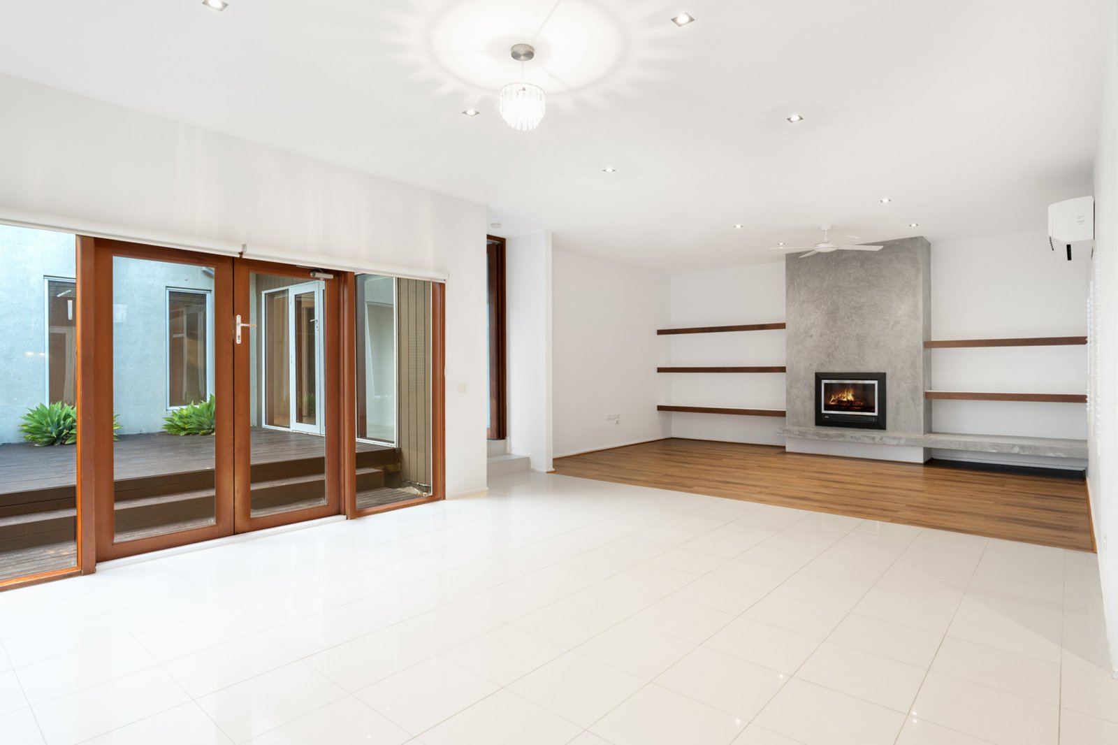 Gallery: 5 Moonaree Road