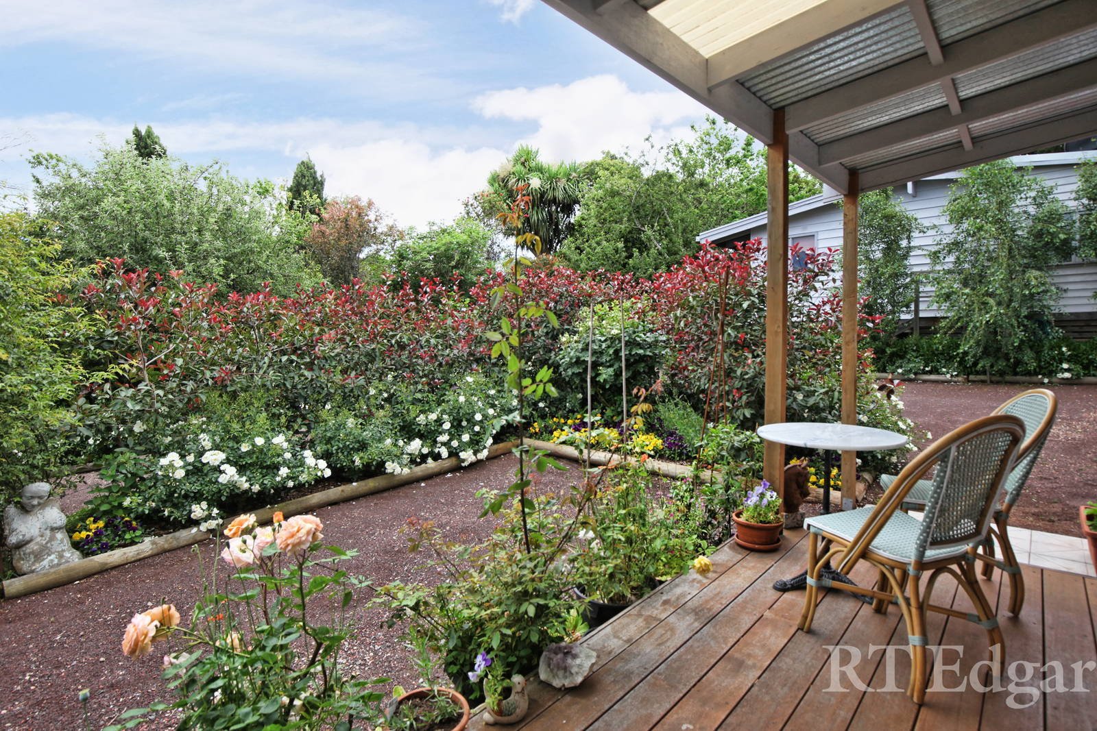 Real Estate and Property in 5 Morris Road, Woodend, VIC