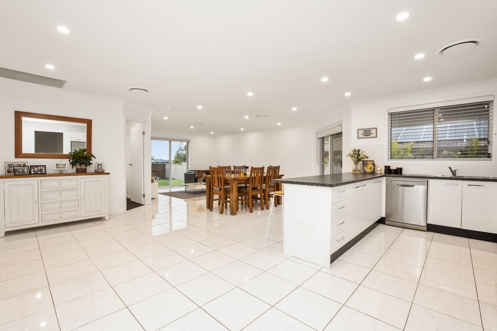 5 Morriway Close THORNTON 7