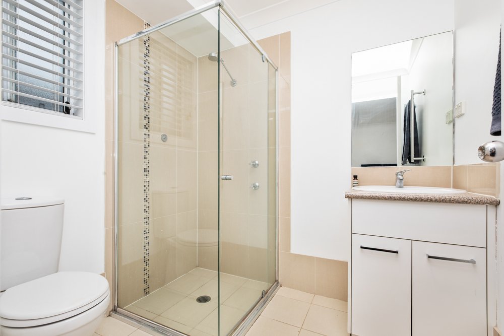 5 Morriway Close THORNTON 19