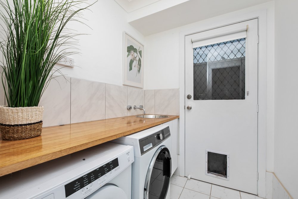 5 Morriway Close THORNTON 24