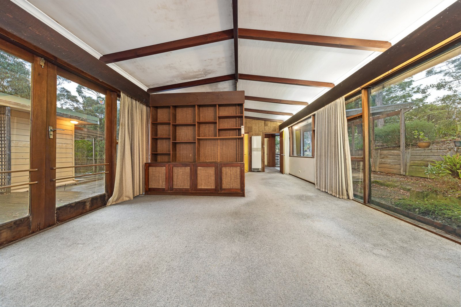 Gallery: 5 Moss Avenue