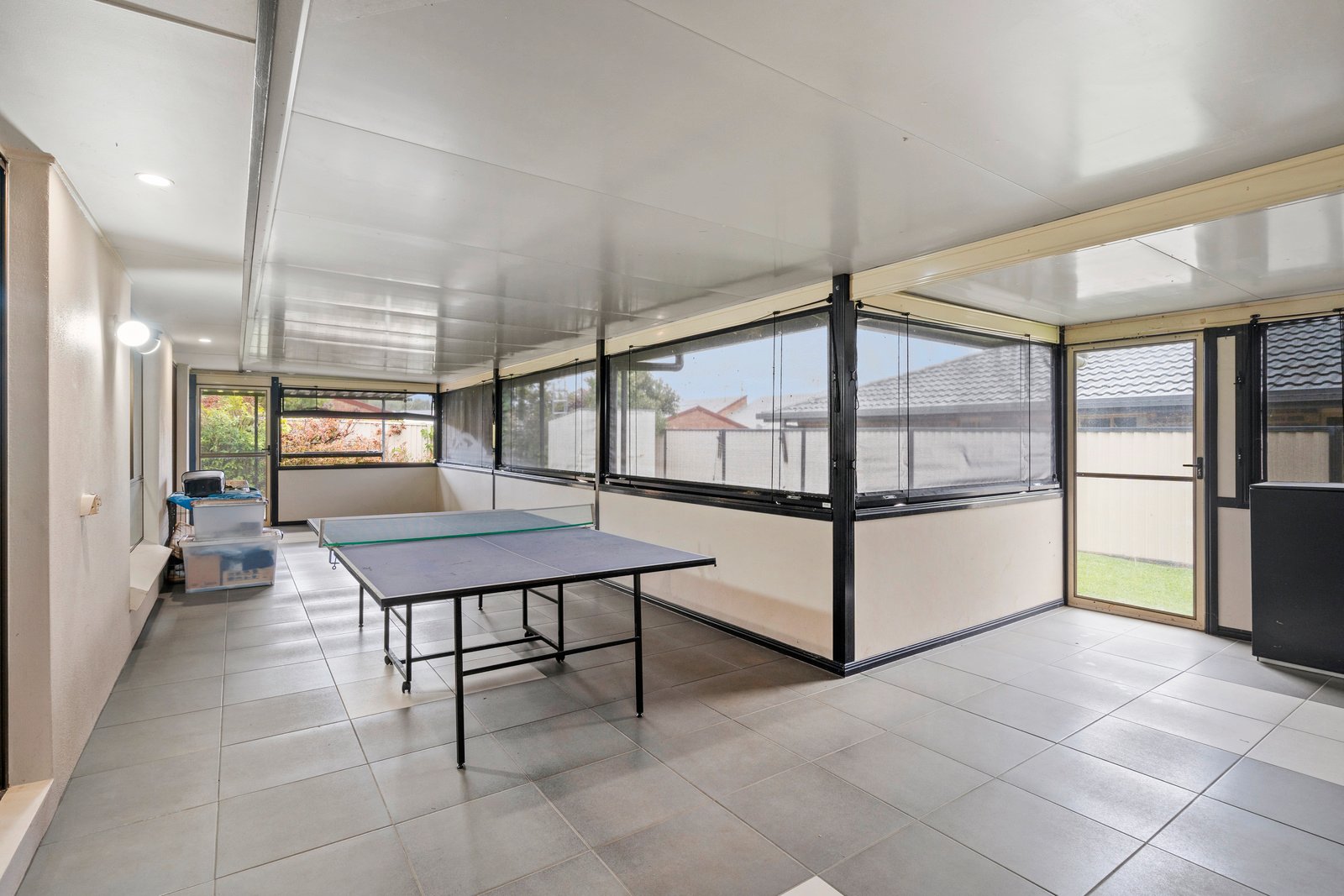 5 Muirfield Place BANORA POINT 8