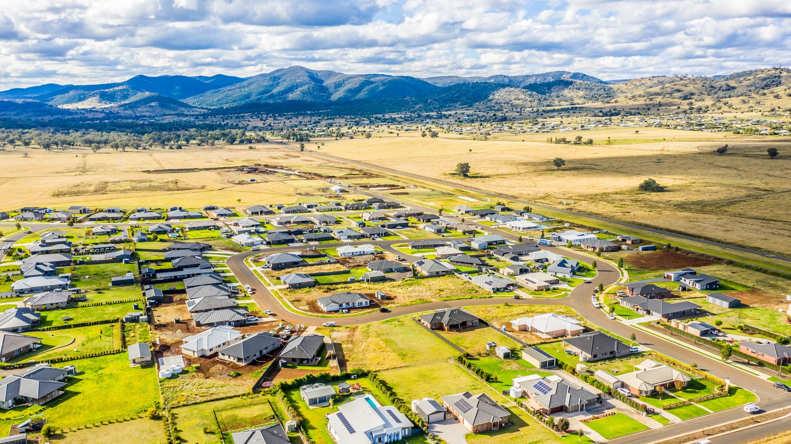 5 Mulga Place TAMWORTH 9